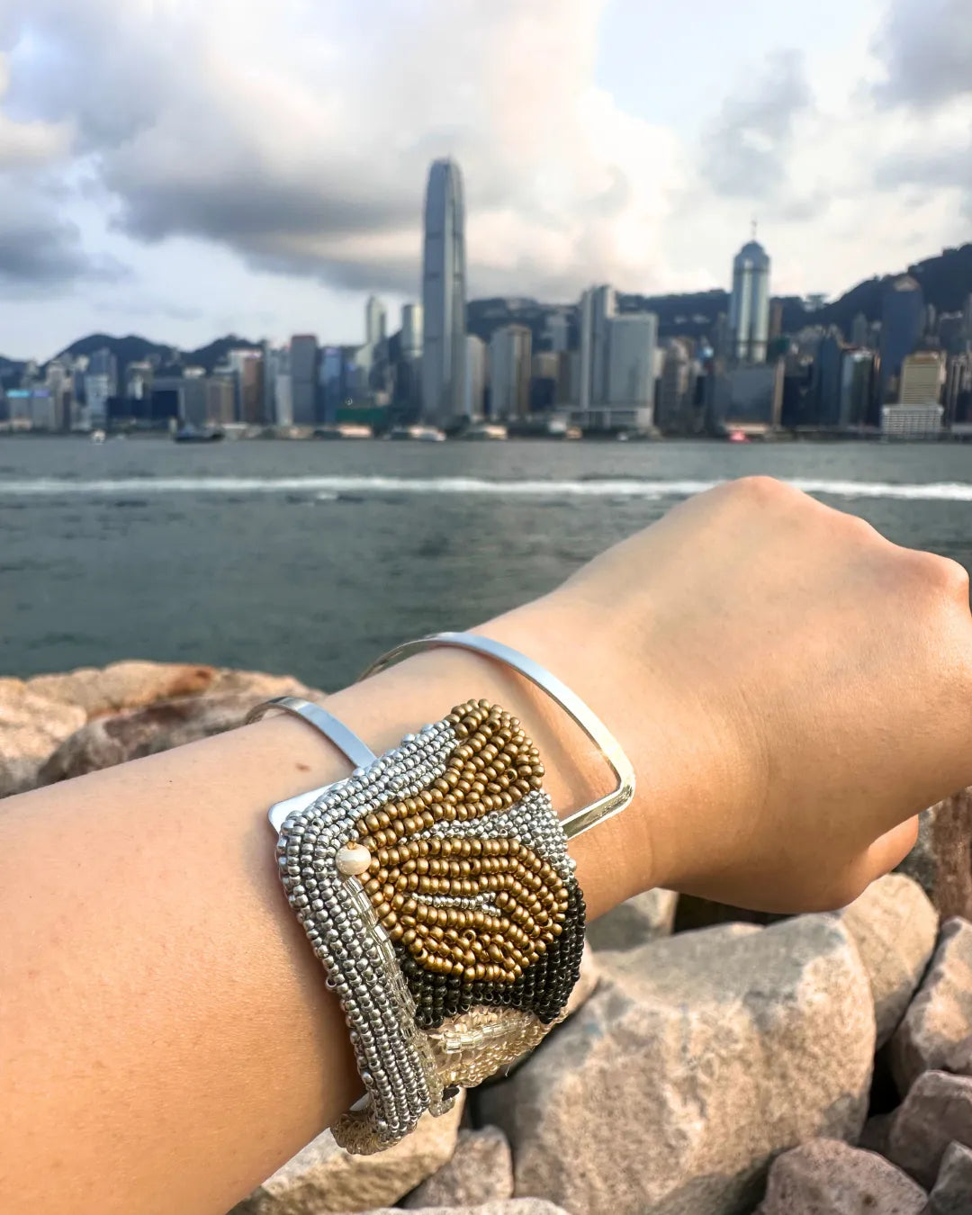 Bohemia Dark & Matte Gold 3D Bead-Embroidered Bracelet