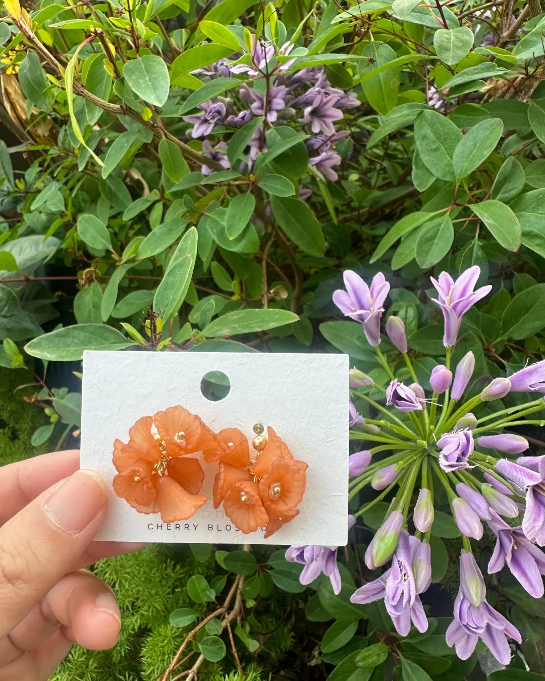 Petals 橙色花瓣耳環